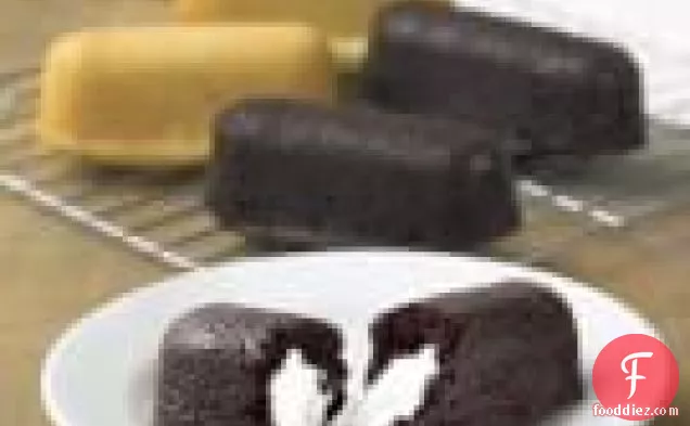 Chocolate Cream Boat Cakelets
