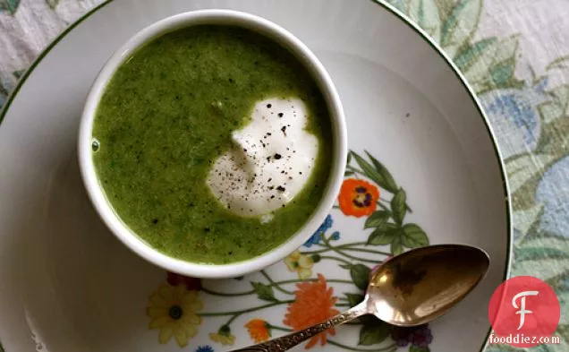 Broccoli And Arugula Soup