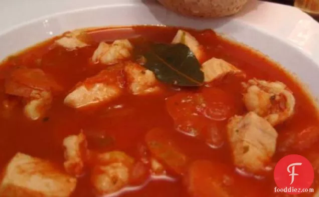 इतालवी मछली का सूप