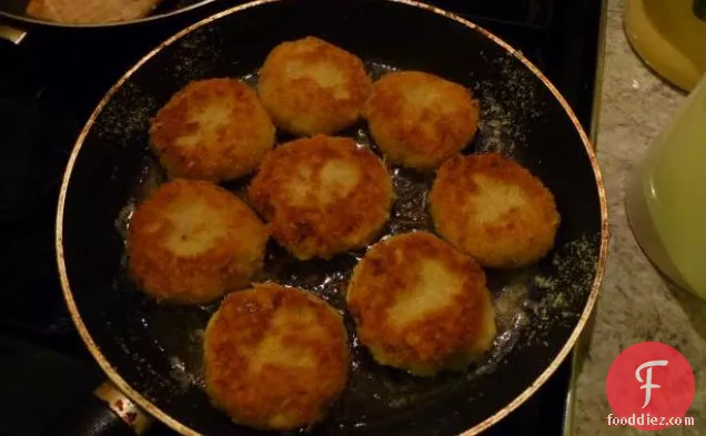 वाल्ला वाल्ला वसंत प्याज, फवा बीन्स और श के साथ कटा हुआ हलिबूट