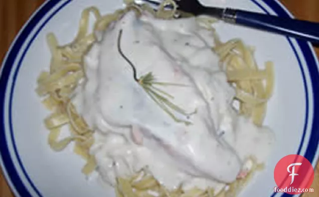 Salmon with White Wine Sauce and Fettuccini