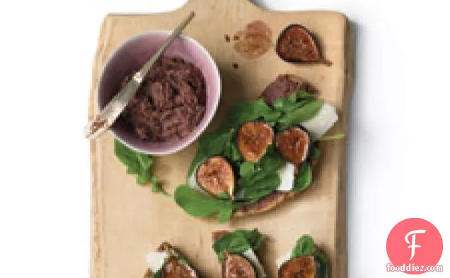 Open-faced Fig Sandwiches With Arugula And Parmesan