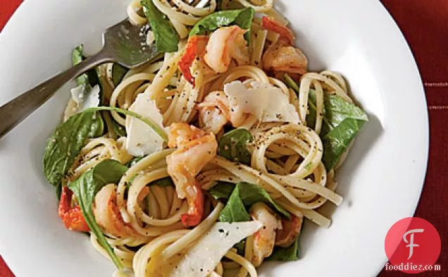 Peppery Pasta with Arugula and Shrimp