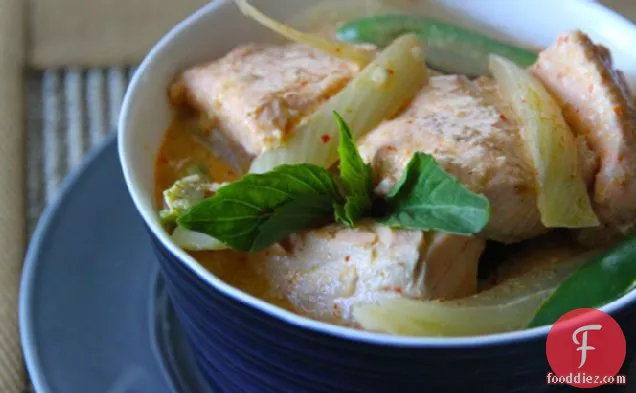 Salmon-Fennel Red Curry