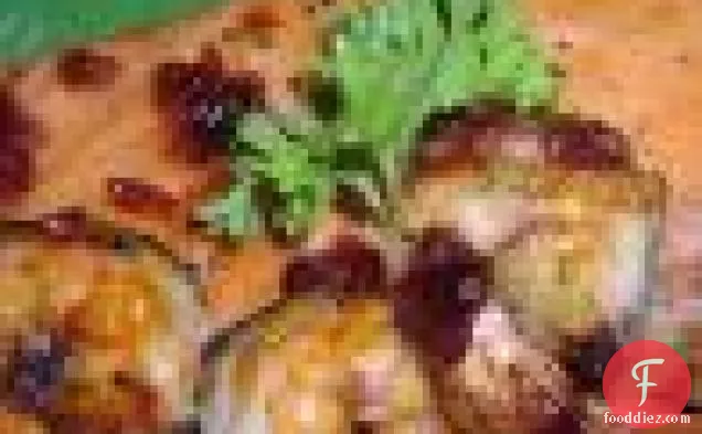 परमेसन ने सामन पट्टिका को सौंपा
