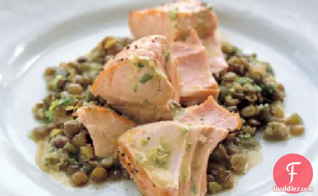 Roasted Salmon With Lentils