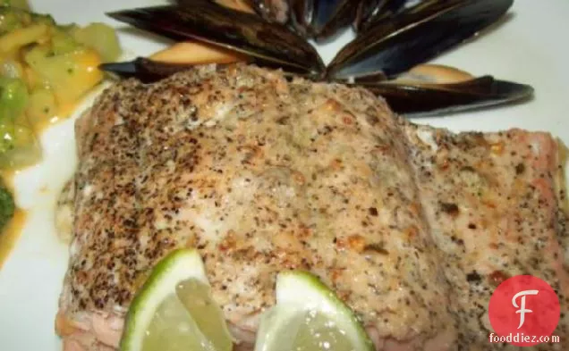 Broiled Salmon With Black Pepper and Lime Rub