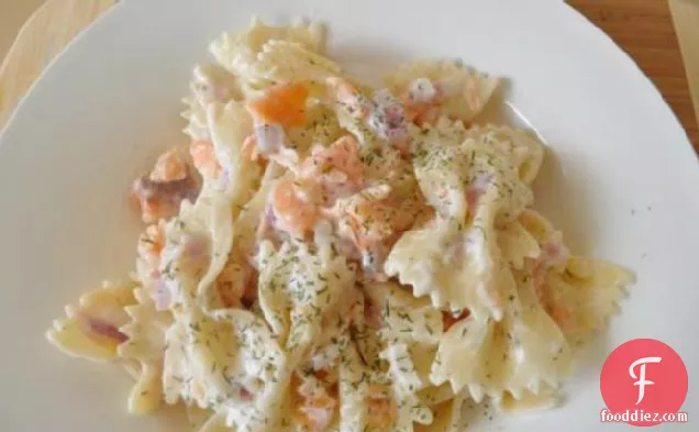Bow Tie Pasta With Smoked Salmon and Cream Cheese