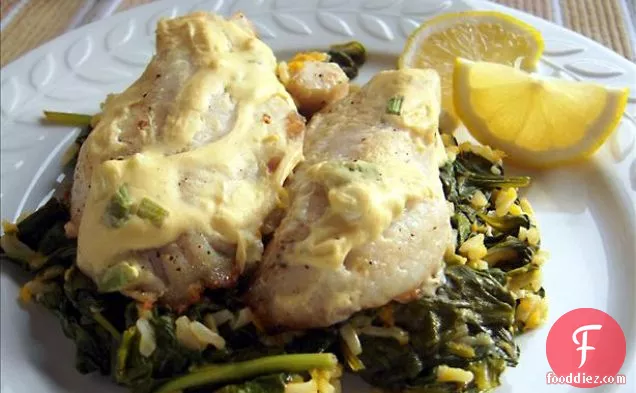 सरसों की चटनी के साथ लाल स्नैपर