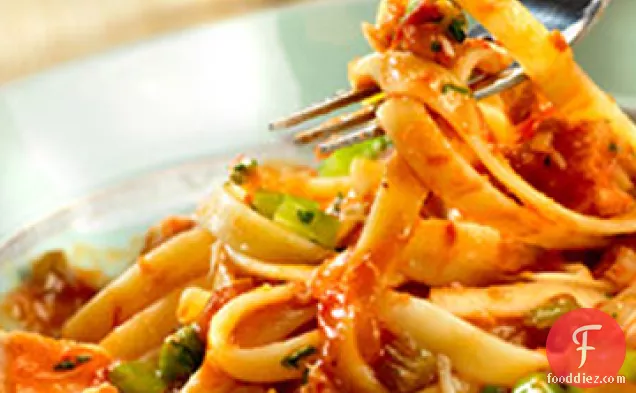 Spicy Tuna and Tomato Sauce with Fettuccine