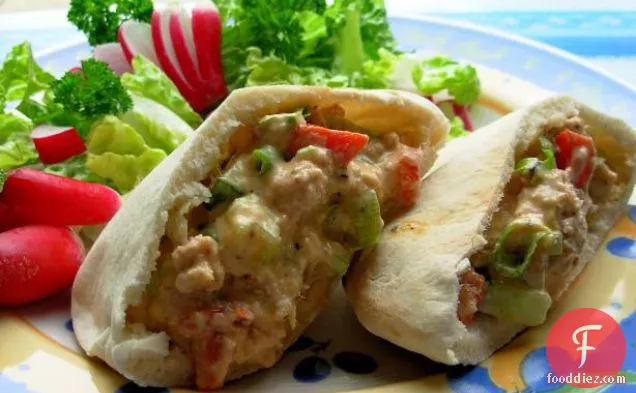"pita the Great" - Tuna Salad
