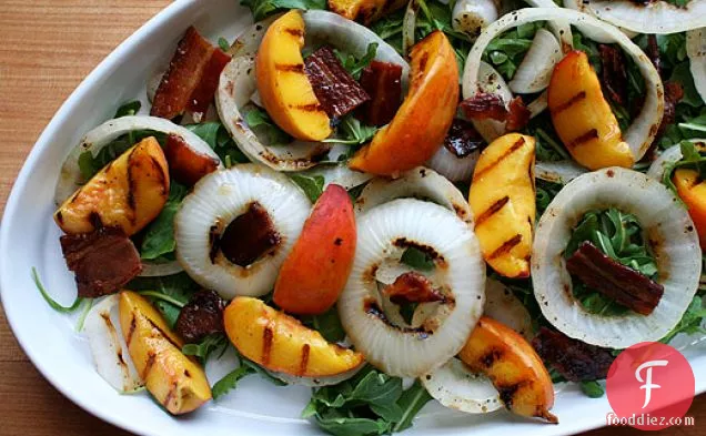 Grilled Peach, Onion And Bacon Salad With Buttermilk Dressing