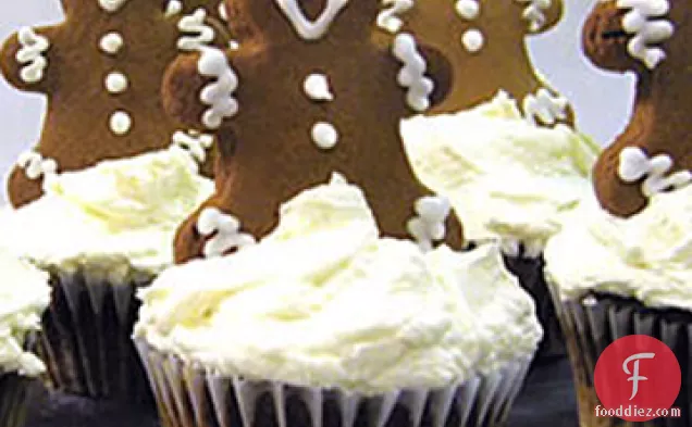 Gingerbread Cupcakes with Cream Cheese Frosting