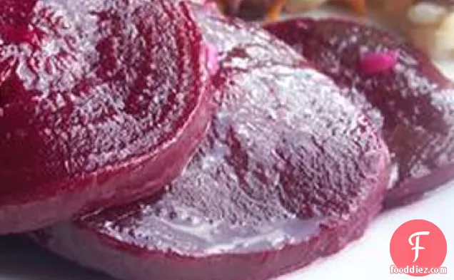 Garlicky Beet Delight