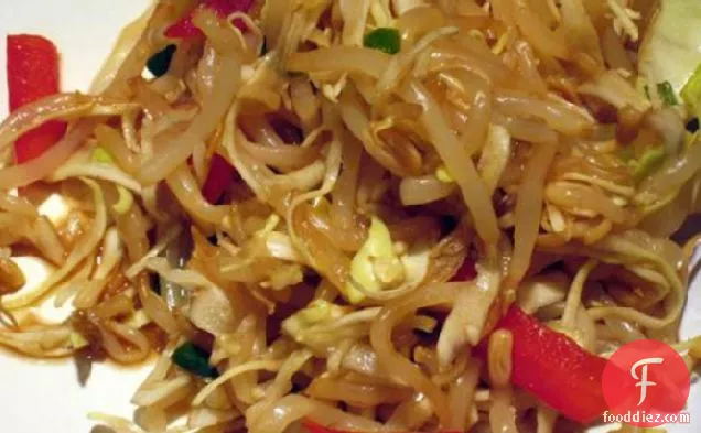Chinese Cabbage and Bean Sprout Salad