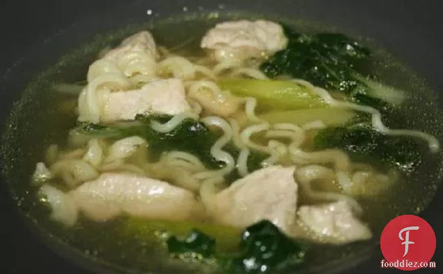 पोर्क लो-मीन सूप