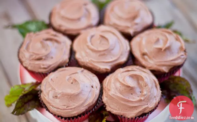 Dark-chocolate Beetroot Cupcakes