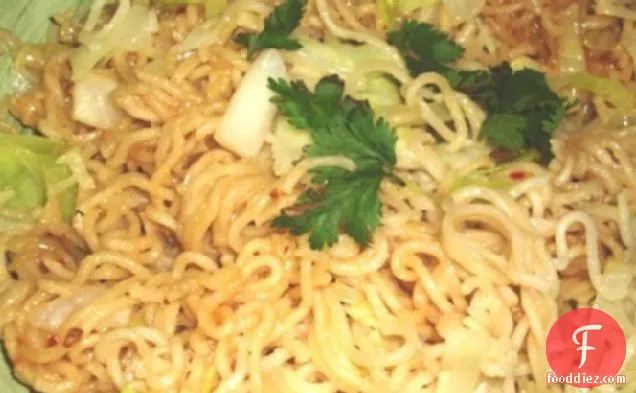 Sesame Noodles With Napa Cabbage