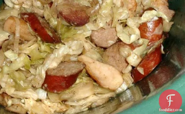 Smoked Sausage with Cabbage and Apples