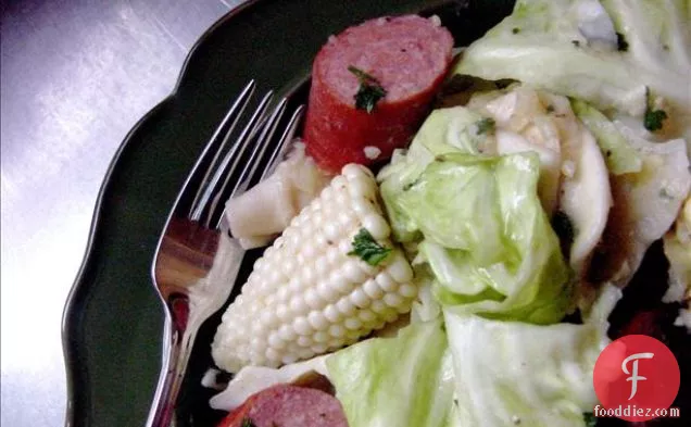 चिकन के साथ चीनी गोभी का सलाद (भयानक स्वाद)