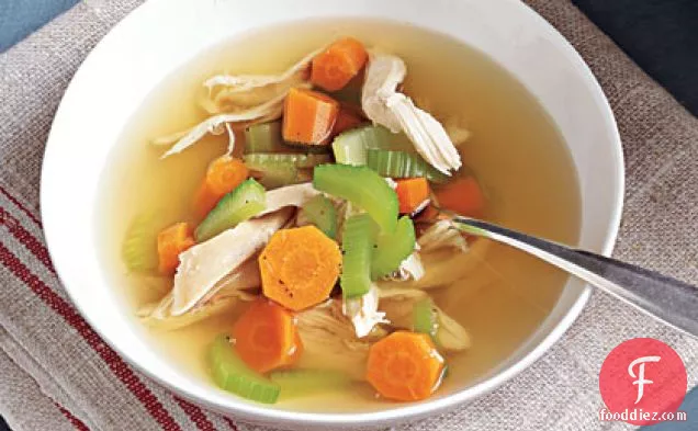 क्लासिक चिकन सूप