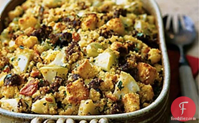 Cornbread Dressing with Chorizo and Apples