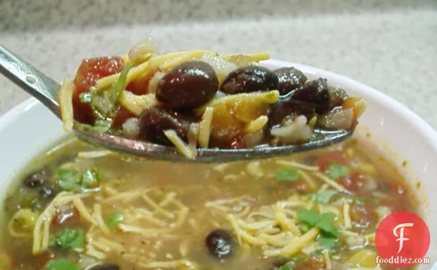 परम काले बीन और चावल सूप