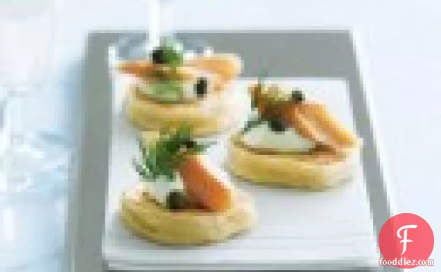 Crispy Potato Pancakes With Beetroot And Horseradish Cream