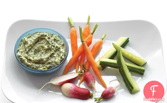 Creamy Spinach and Sweet-Onion Dip With Crudites