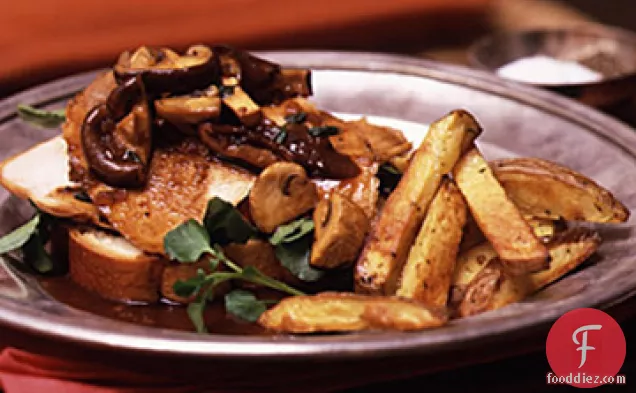 Open-Faced Turkey Sandwich with Mushroom Gravy