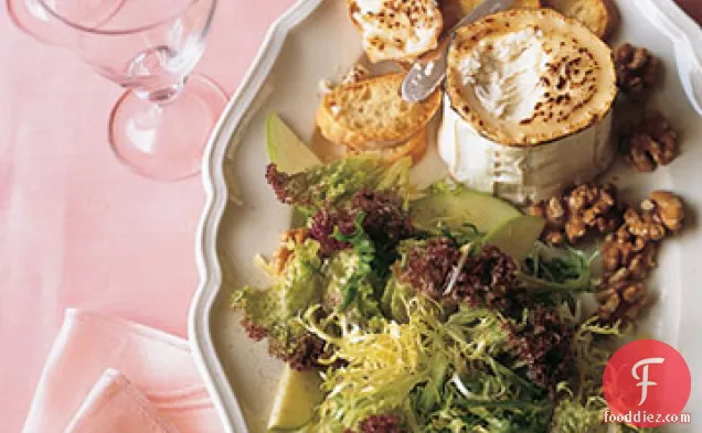 Frisee and Green-Apple Salad with Goat-Cheese Toasts