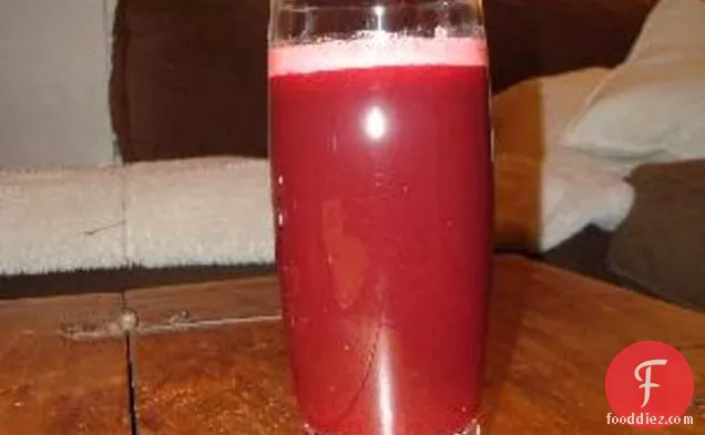 Carrot, Beet, Cabbage And Watercress Juice