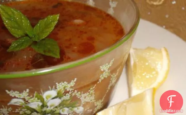 शोरबा लिबिया-लीबिया मेम्ने और छोले का सूप