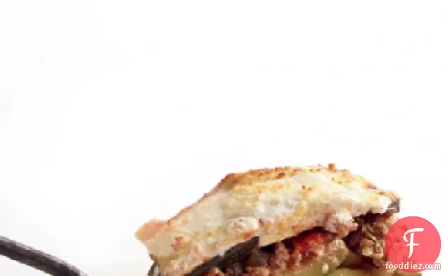 तोरी, टमाटर, और भेड़ का बच्चा लसग्ना