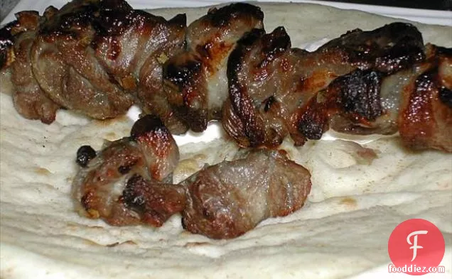 बारबेक्यू कीवी मेमने कबाब