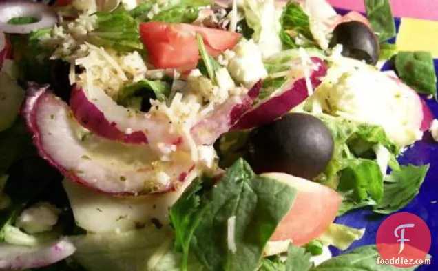 Kittencal's Famous Greek Salad