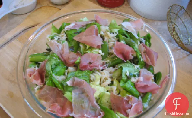 Pasta With Peas, Asparagus, Butter Lettuce and Prosciutto