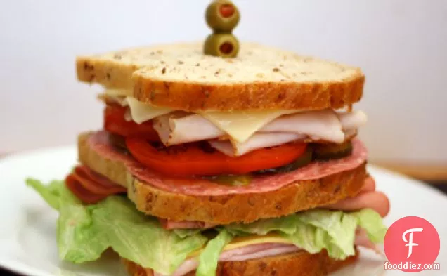 डिनर टुनाइट: द डागवुड सैंडविच