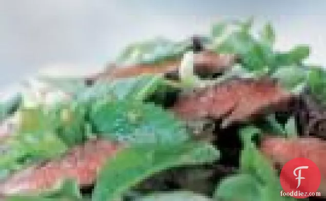 थाई स्टेक और बोक चोय सलाद