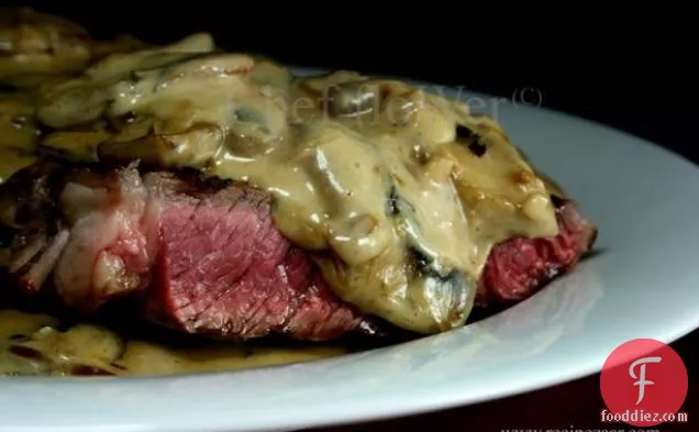 Skillet Steak With Mushroom Sauce