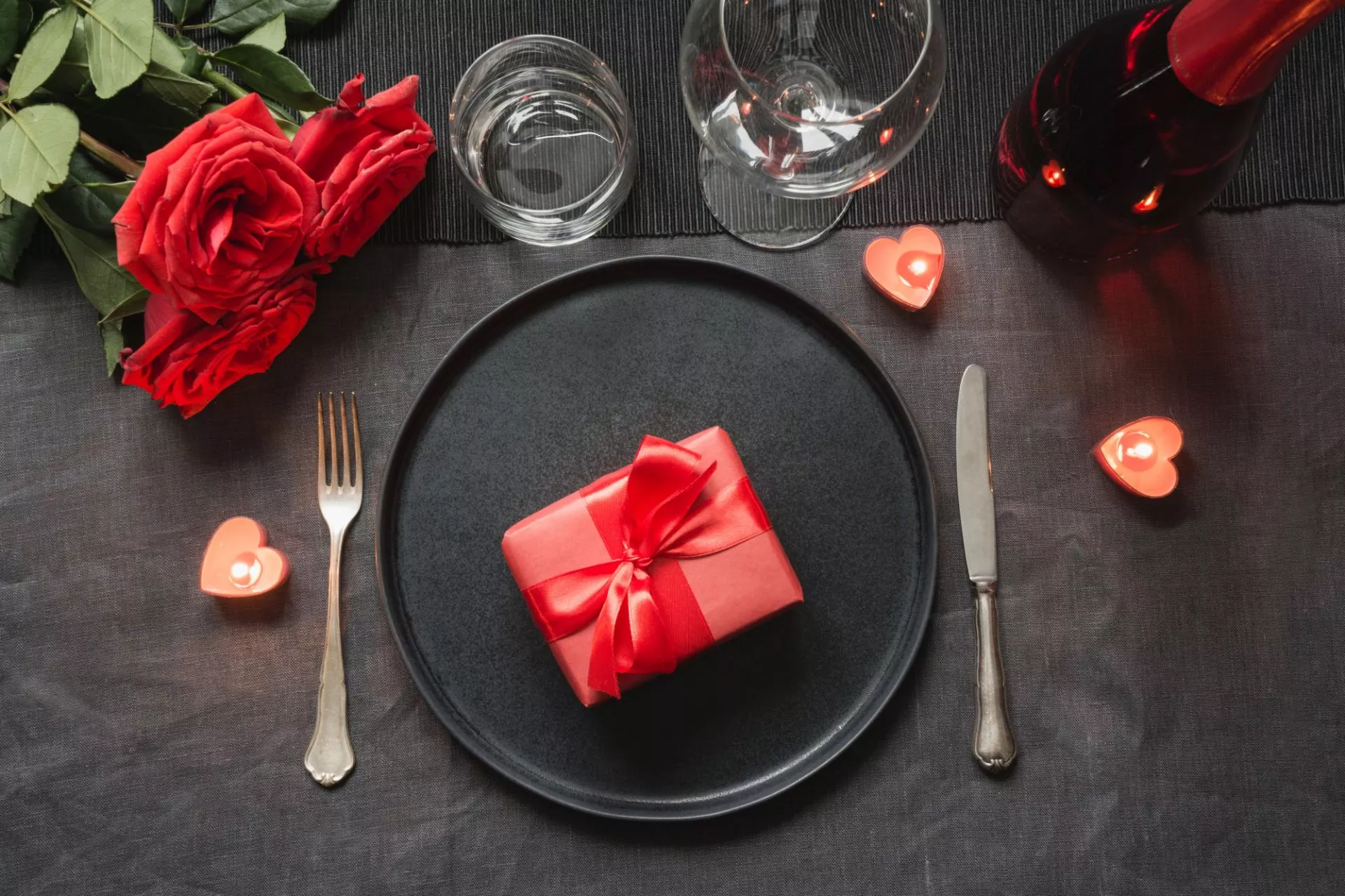 How to Create a Classic Valentine's Day Menu